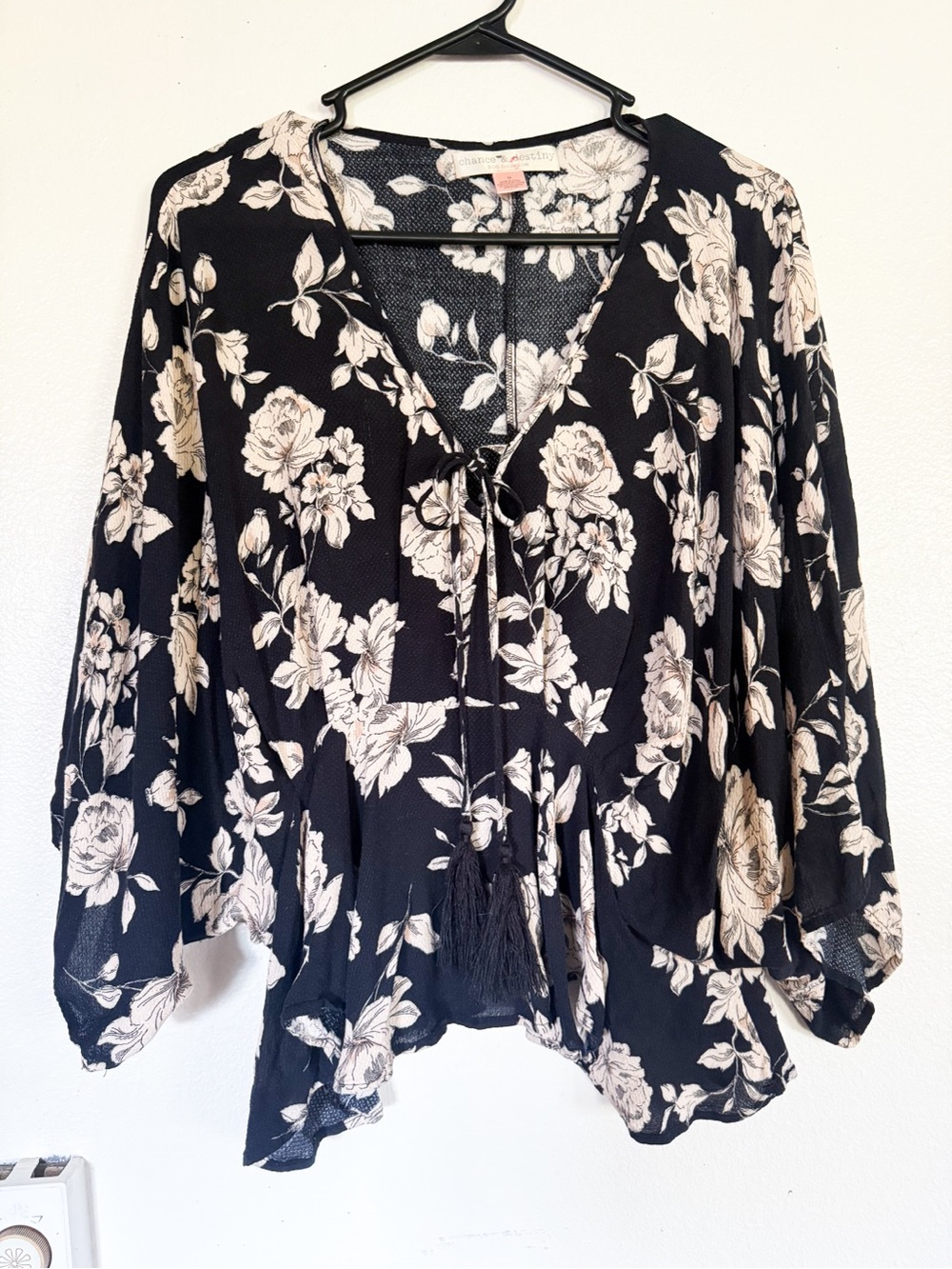 Chance & Destiny Floral Tie Front Boho Blouse Batwing Bell Sleeve Top
